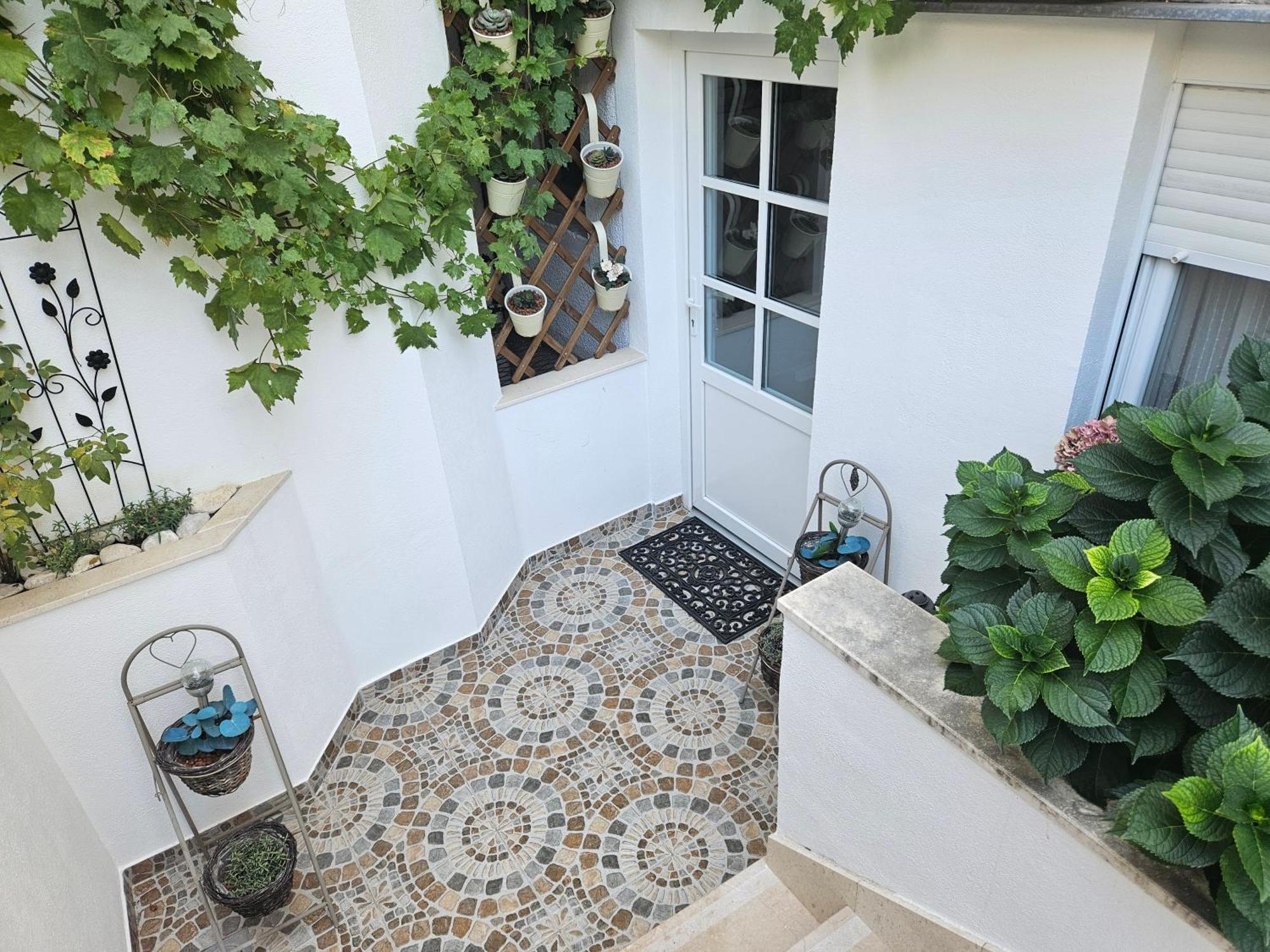 Apartmani Mirona - Tučepi Exteriér fotografie